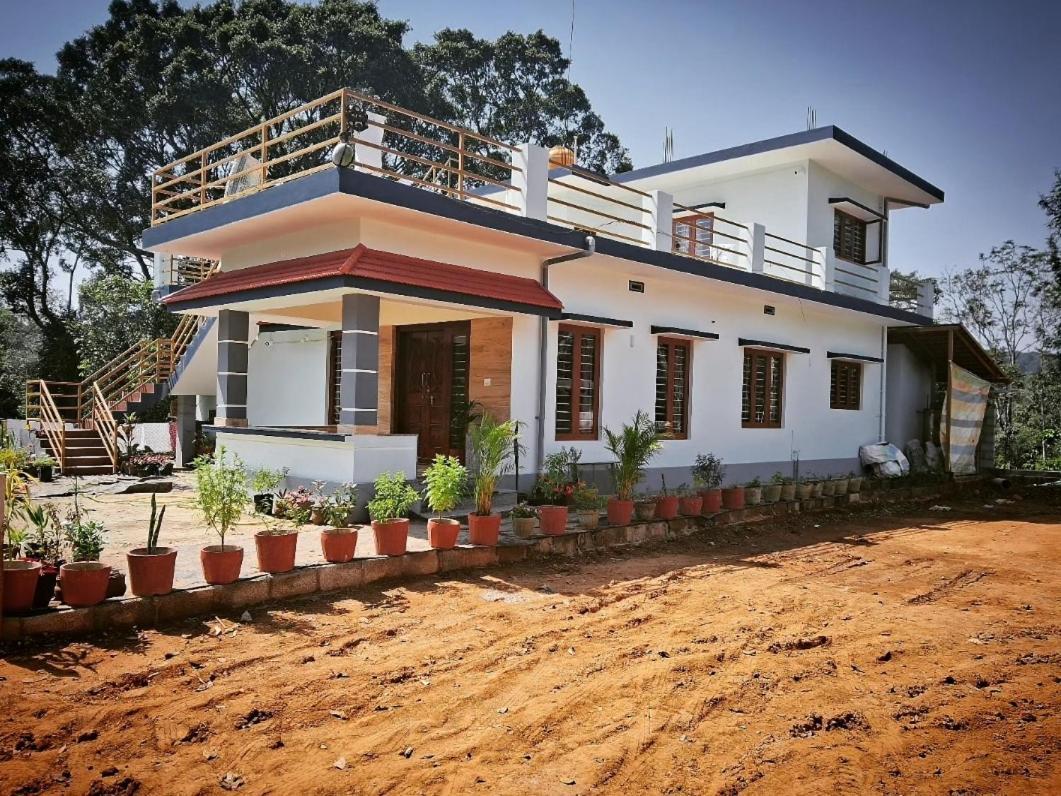 Coorg Teakwood Treasure Homestay Madikeri Eksteriør bilde